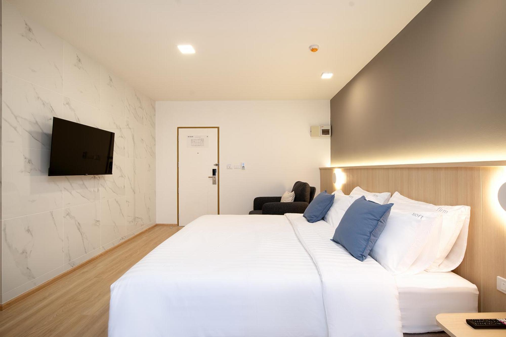 Diya Hotel Бангкок Экстерьер фото